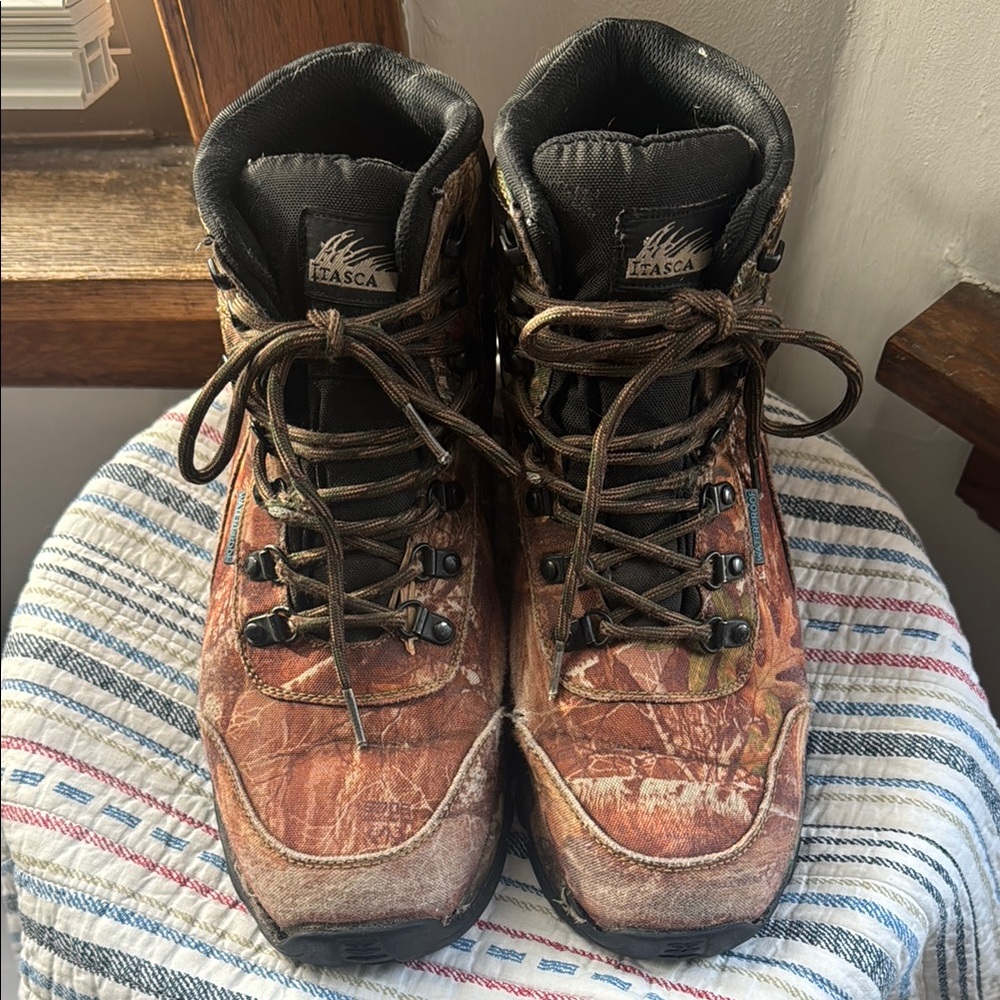 Itasca Camouflage Hiking Boots 11.5